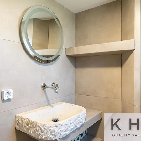 Leo's Red Stone & White Stone Made Villas, 2 With Private Pool In Village Villa *