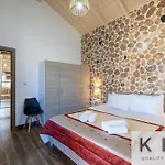 Leo's Red Stone & White Stone Made Villas, 2 With Private Pool In Village Karavados