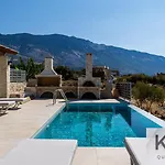 Leo's Red Stone & White Stone Made Villas, 2 With Private Pool In Village Villa *