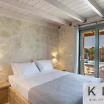 Leo's Red Stone & White Stone Made Villas, 2 With Private Pool In Village Karavádhos