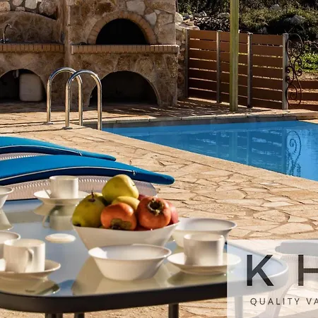 Leo's Stone Made Villa! * Καραβάδος