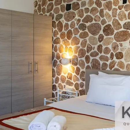Leo's Red Stone & White Stone Made Villas, 2 With Private Pool In Village 빌라