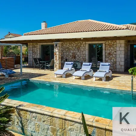 Leo's Red Stone & White Stone Made Villas, 2 With Private Pool In Village Villa Karavádhos