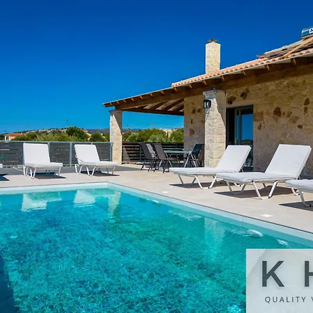 Leo's Red Stone & White Stone Made Villas, 2 With Private Pool In Village Villa *