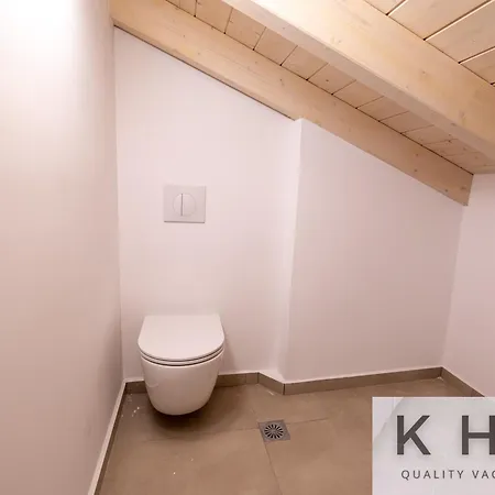빌라 Leo's Red Stone & White Stone Made Villas, 2 With Private Pool In Village