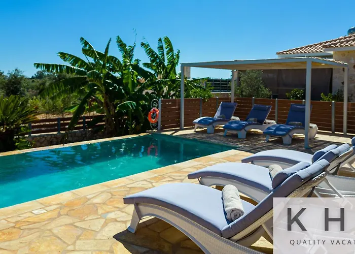 Leo's Red Stone & White Stone Made Villas, 2 With Private Pool In Village Villa *