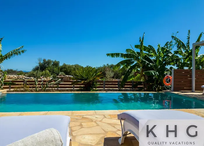 Leo's Red Stone & White Stone Made Villas, 2 With Private Pool In Village Villa *