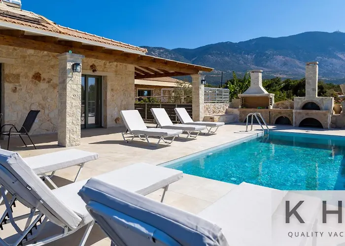 Villa Leo's Red Stone & White Stone Made Villas, 2 With Private Pool In Village