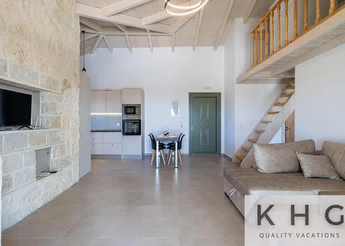 Leo's Red Stone & White Stone Made Villas, 2 With Private Pool In Village Villa Karavádhos