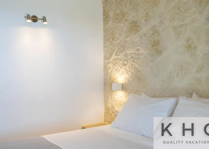 Leo's Red Stone & White Stone Made Villas, 2 With Private Pool In Village فيلة *